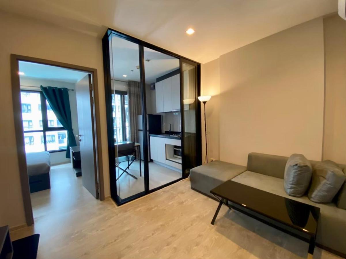 The Base By Fantasea Beach Apartment Pattaya Bagian luar foto