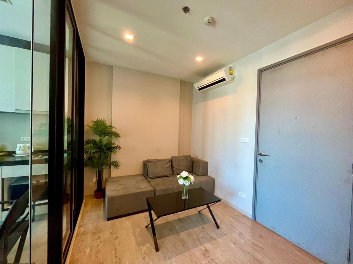 The Base By Fantasea Beach Apartment Pattaya Bagian luar foto