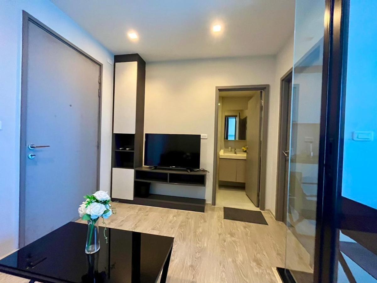 The Base By Fantasea Beach Apartment Pattaya Bagian luar foto
