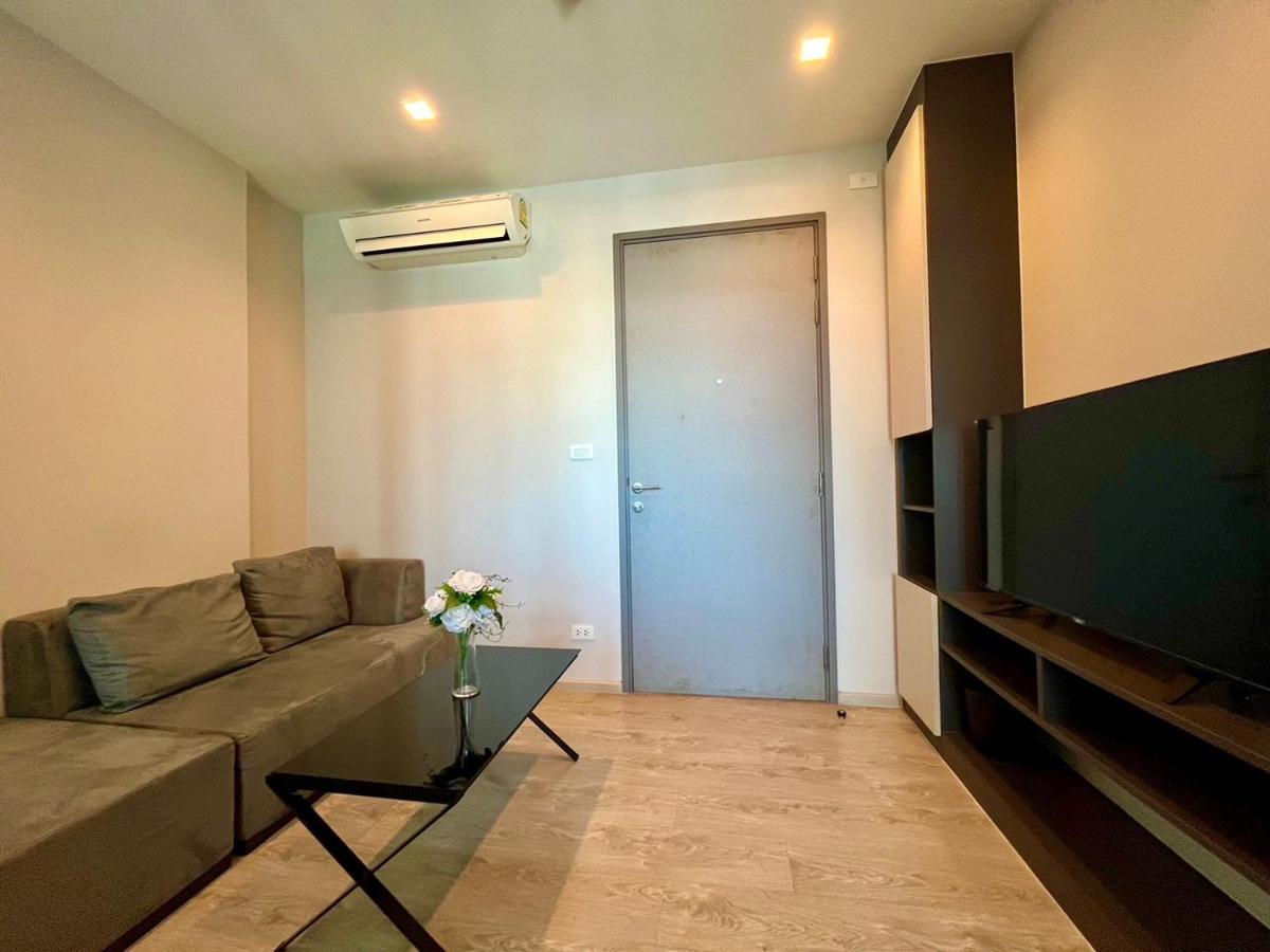 The Base By Fantasea Beach Apartment Pattaya Bagian luar foto